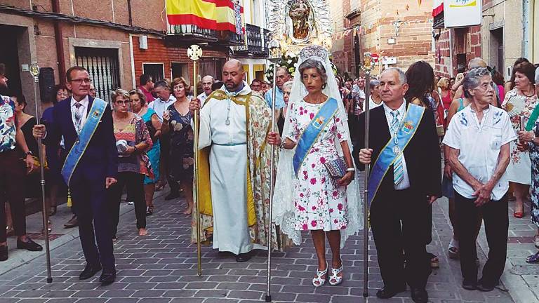 Fe por la Virgen del Castillo Fe por la Virgen del Castillo