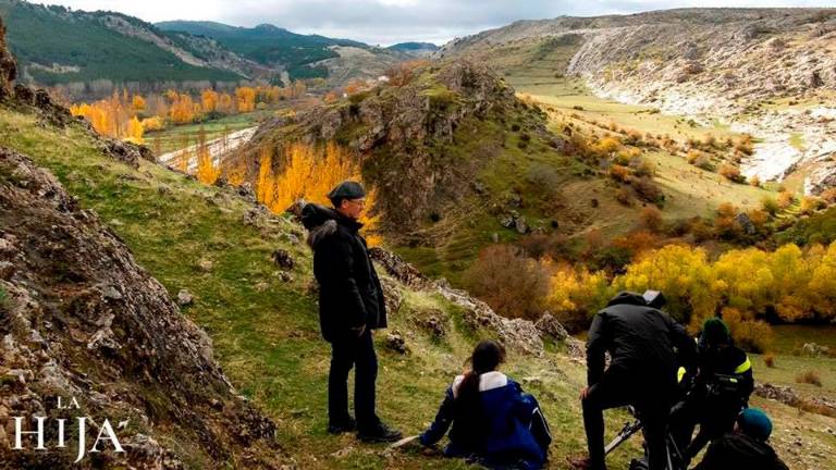 Luces, cámara y acción se camuflan en el paraje de Jaén Luces, cámara y acción se camuflan en el paraje de Jaén
