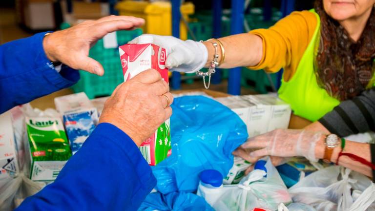 El Banco de Alimentos y La Caixa impulsan la gran recogida de leche