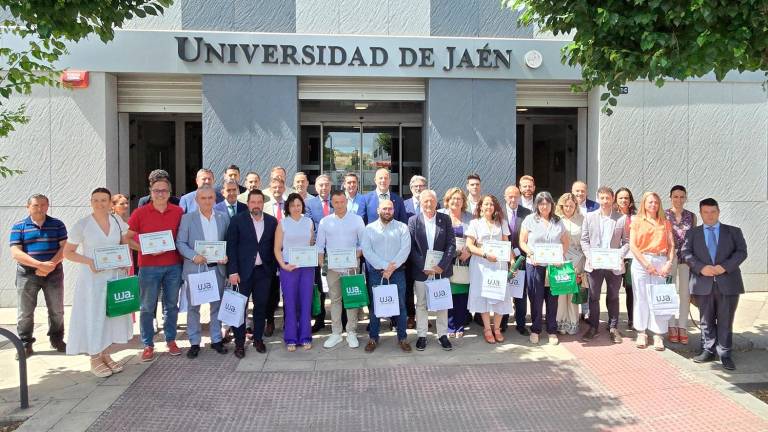 26 ayuntamientos de la provincia se adhieren a la red UJA-Municipios 26 ayuntamientos de la provincia se adhieren a la red UJA-Municipios