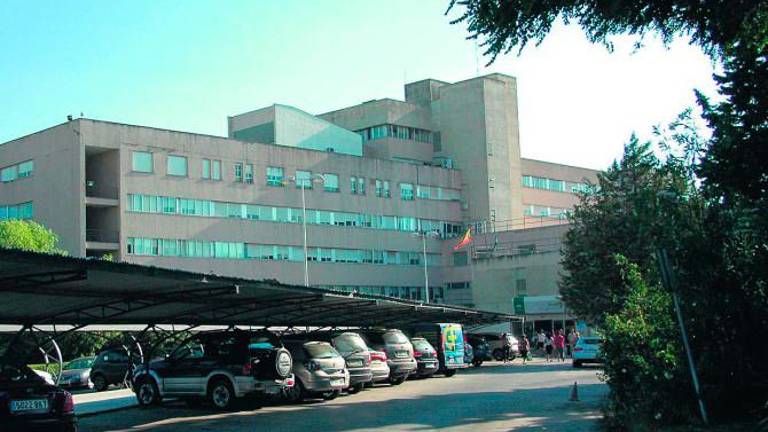 Heridas cuatro personas, entre ellas una niña de 2 años, en un atropello en Úbeda Heridas cuatro personas, entre ellas una niña de 2 años, en un atropello en Úbeda