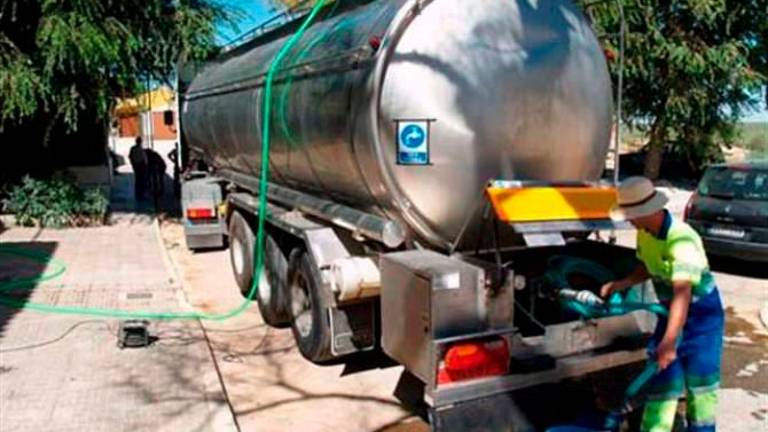 El agua regresa a los grifos de Campillo de Arenas después de tres días El agua regresa a los grifos de Campillo de Arenas después de tres días