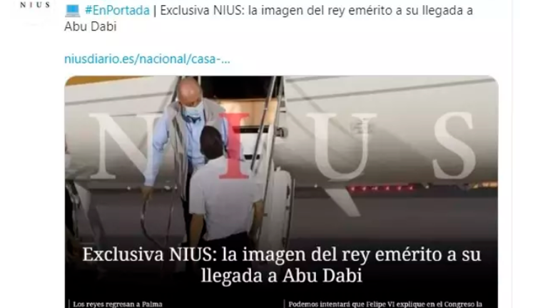 Publican una foto del Rey Juan Carlos el lunes en el aeropuerto de Abu Dabi Publican una foto del Rey Juan Carlos el lunes en el aeropuerto de Abu Dabi