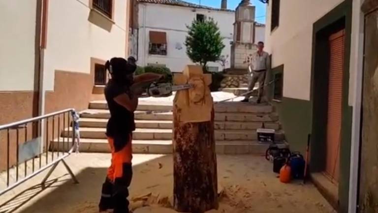Oficio con la trilla, pericia con la madera y fiesta en la Feria de la Trashumancia Oficio con la trilla, pericia con la madera y fiesta en la Feria de la Trashumancia