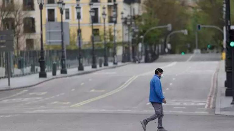 El TC declara ilegal el confinamiento domiciliario del primer estado de alarma El TC declara ilegal el confinamiento domiciliario del primer estado de alarma