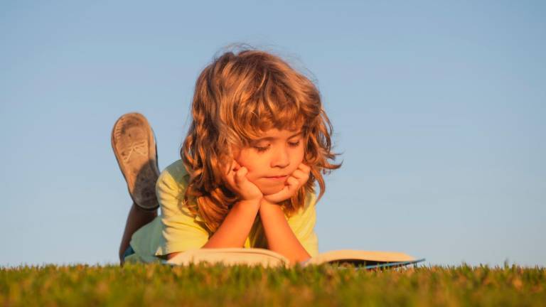 Aldeas Infantiles llega más de 200.000 escolares con “Abraza tus valores” Aldeas Infantiles llega más de 200.000 escolares con “Abraza tus valores”