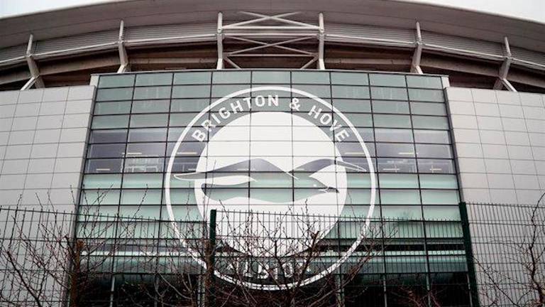 El Brighton, en contra de acabar la Premier League en campos neutrales El Brighton, en contra de acabar la Premier League en campos neutrales