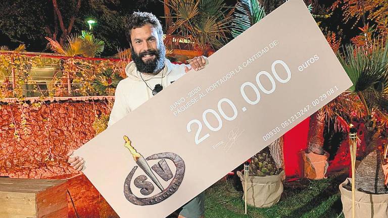 Jorge Pérez se alza con la victoria de Supervivientes Jorge Pérez se alza con la victoria de Supervivientes