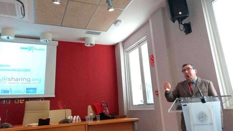 Jornada informativa de la UJA sobre la “Ciencia con y para la Sociedad” Jornada informativa de la UJA sobre la “Ciencia con y para la Sociedad”