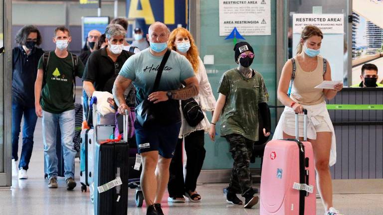 Andalucía recibe más de 11,4 millones de turistas en lo que va de verano Andalucía recibe más de 11,4 millones de turistas en lo que va de verano