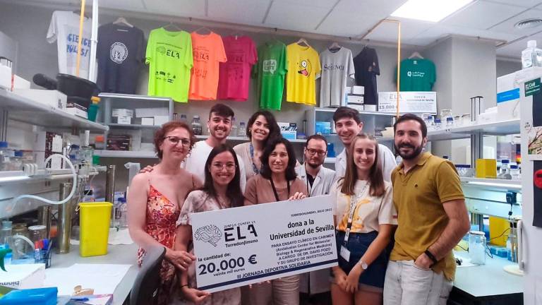 ELA Torredonjimeno dona otros 20.000 euros para investigación ELA Torredonjimeno dona otros 20.000 euros para investigación