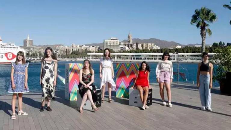 “Las niñas” llega al Festival de Cine de Málaga con un viaje a la España de los años 90 “Las niñas” llega al Festival de Cine de Málaga con un viaje a la España de los años 90