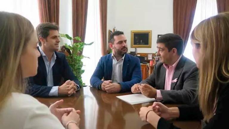 Reyes alude al papel fundamental de los jóvenes empresarios Reyes alude al papel fundamental de los jóvenes empresarios