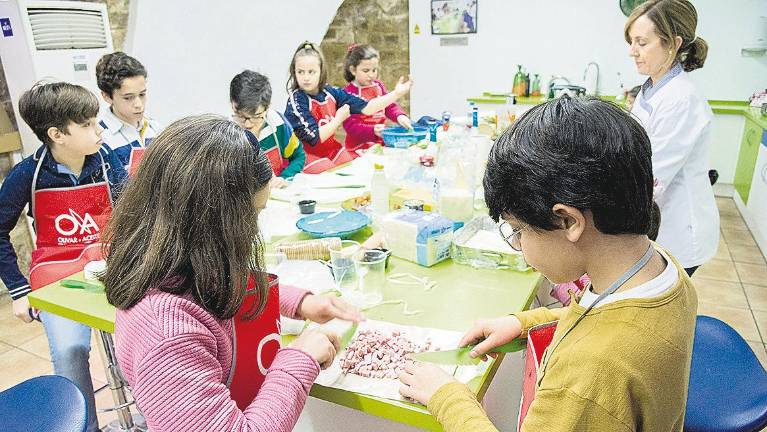 Taller de cocina divertida para los más pequeños Taller de cocina divertida para los más pequeños