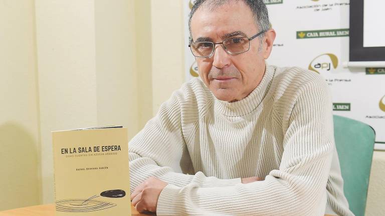 Rafael Quintana presenta su libro “En la sala de espera” Rafael Quintana presenta su libro “En la sala de espera”