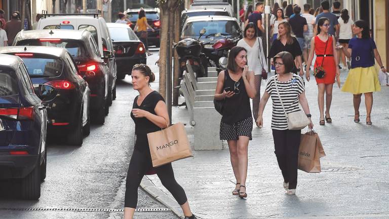 El mes de agosto cierra con casi 800 parados más en la provincia El mes de agosto cierra con casi 800 parados más en la provincia