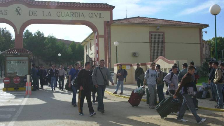 Más de 1.500 aspirantes comienzan este martes el curso en la Academia de la Guardia Civil de Baeza Más de 1.500 aspirantes comienzan este martes el curso en la Academia de la Guardia Civil de Baeza