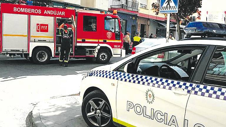 Susto por el incendio de una cocina de un piso en “Capuchinos” Susto por el incendio de una cocina de un piso en “Capuchinos”
