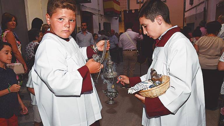 Homenaje al Cristo de Burgos Homenaje al Cristo de Burgos