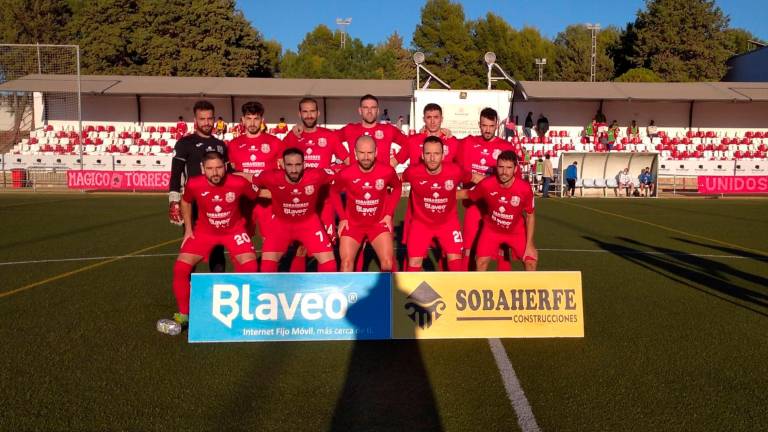El Torreperogil vuelve al liderato a costa del nuevo colista: el Real Jaén El Torreperogil vuelve al liderato a costa del nuevo colista: el Real Jaén