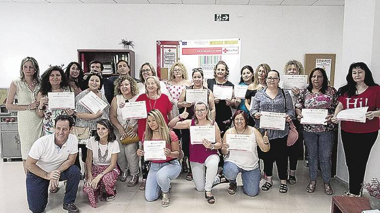 Cruz Roja ofrece una oportunidad de fomación e inserción laboral Cruz Roja ofrece una oportunidad de fomación e inserción laboral