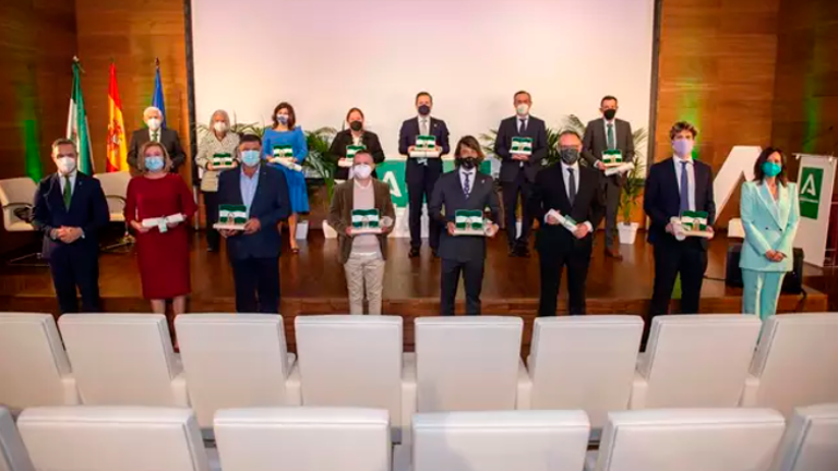 Los jiennenses Diego Martínez y Celia Jiménez entre los galardonados con la Bandera de Andalucía Los jiennenses Diego Martínez y Celia Jiménez entre los galardonados con la Bandera de Andalucía