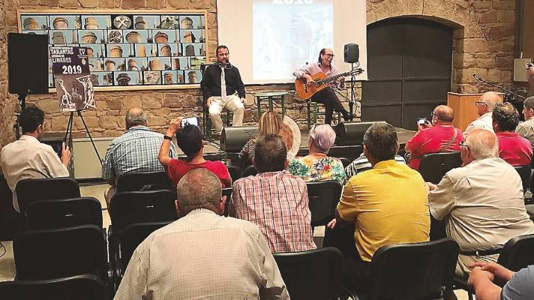 Un poco más cerca de la final de Cantes Libres y Tarantas Un poco más cerca de la final de Cantes Libres y Tarantas