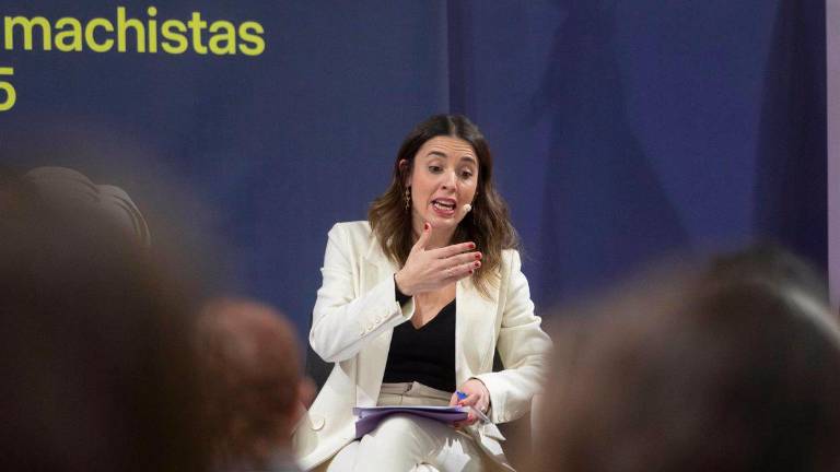 Montero confía en un acuerdo sobre el sí es sí, pero descarta dimitir Montero confía en un acuerdo sobre el sí es sí, pero descarta dimitir