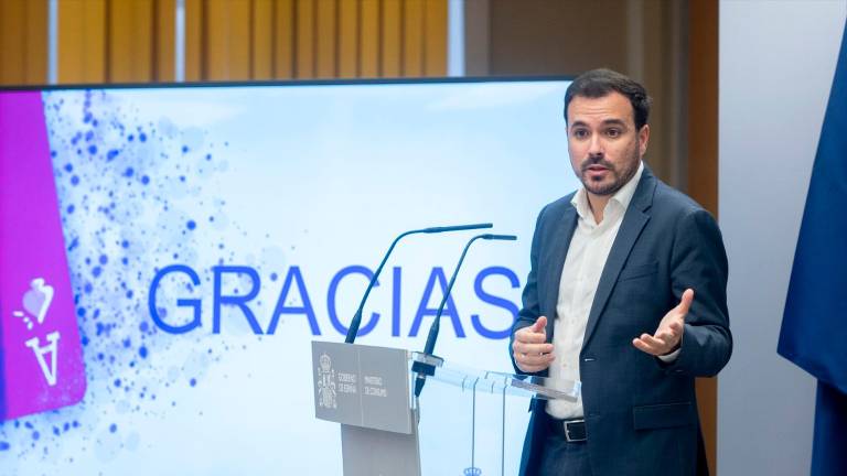 Alberto Garzón deja el liderazgo de IU y completa su salida de la primera línea política Alberto Garzón deja el liderazgo de IU y completa su salida de la primera línea política