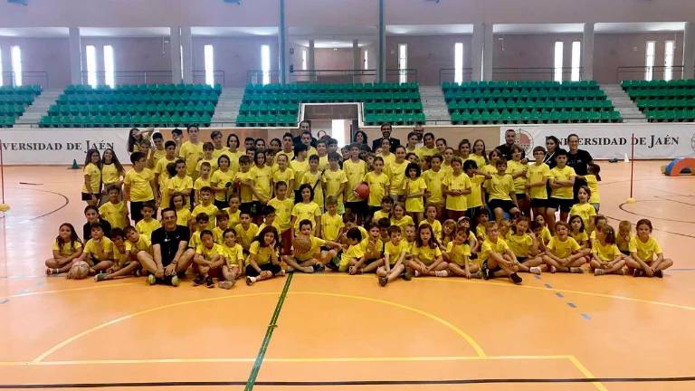 La UJA también abre en verano La UJA también abre en verano