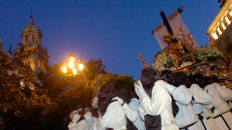 Siga la Semana Santa 2023 en directo con nosotros: Diario JAÉN, su web, su periódico Siga la Semana Santa 2023 en directo con nosotros: Diario JAÉN, su web, su periódico