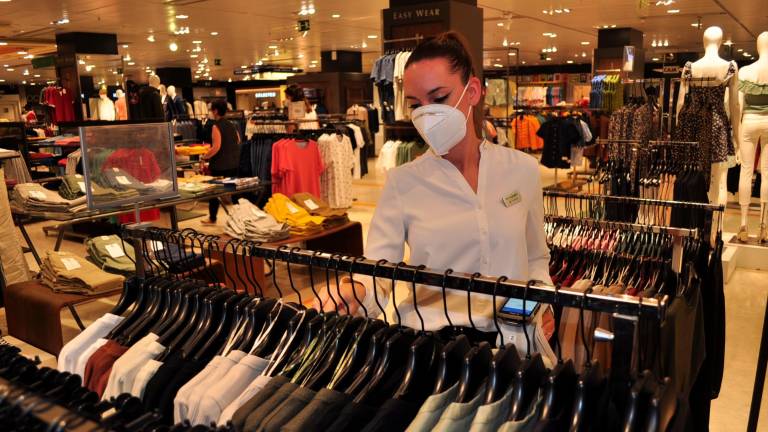 Una buena jornada de compras con seguridad Una buena jornada de compras con seguridad