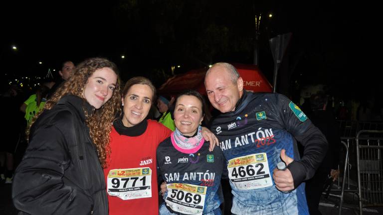 Las imágenes más emocionantes de la llegada a meta de San Antón Las imágenes más emocionantes de la llegada a meta de San Antón