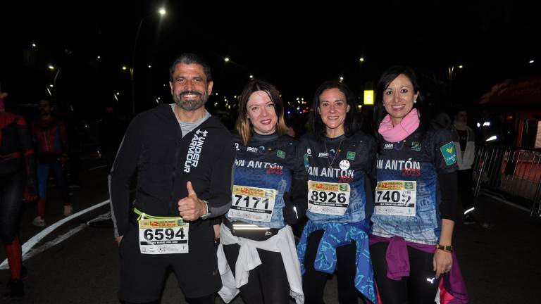 Las imágenes más emocionantes de la llegada a meta de San Antón Las imágenes más emocionantes de la llegada a meta de San Antón
