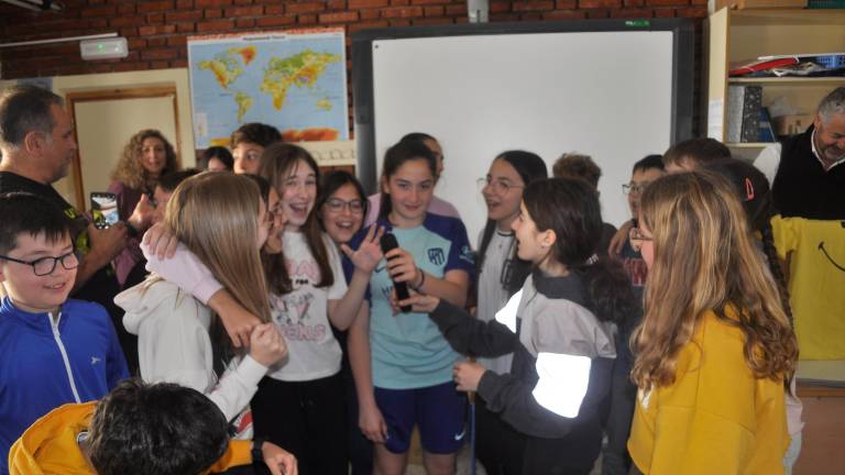 Al son de ‘Mi gran noche’ en el colegio Príncipe Felipe de Torredelcampo Al son de ‘Mi gran noche’ en el colegio Príncipe Felipe de Torredelcampo