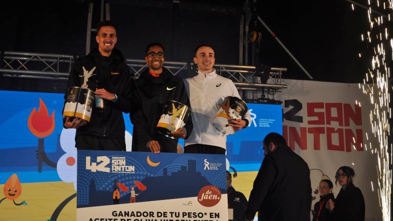 El podio de la San Antón con todos los ganadores El podio de la San Antón con todos los ganadores