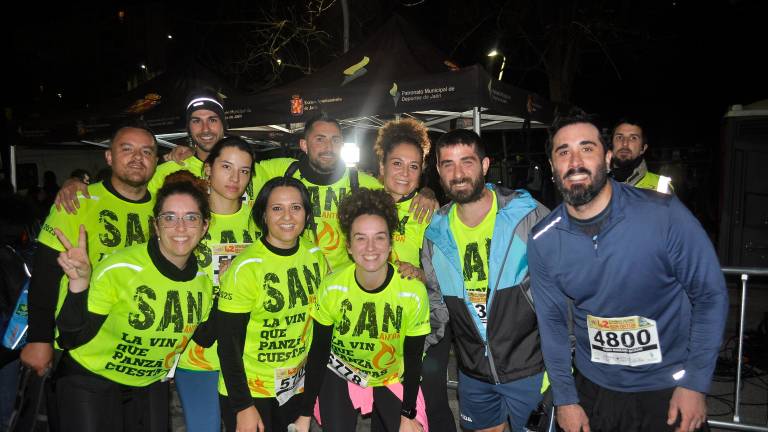 Las imágenes más emocionantes de la llegada a meta de San Antón Las imágenes más emocionantes de la llegada a meta de San Antón