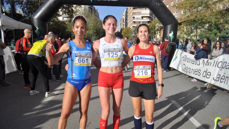 Miguel Carrillo y Jimena Ortiz triunfan en la Carrera por la Paz y la Integración Miguel Carrillo y Jimena Ortiz triunfan en la Carrera por la Paz y la Integración