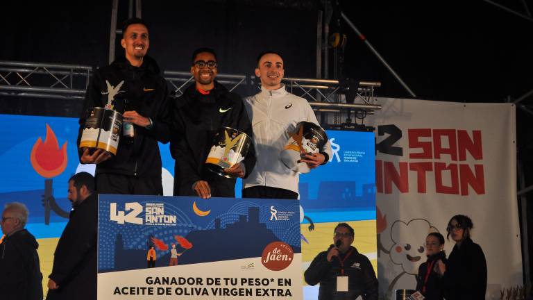 Así se vivió la mágica noche de San Antón con Diario JAÉN Así se vivió la mágica noche de San Antón con Diario JAÉN