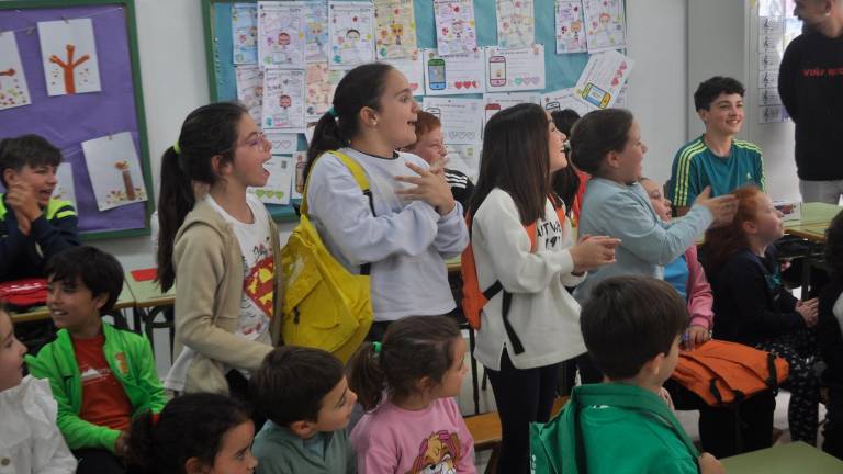 Así suena ‘Despechá’ en el CEIP Fernando Molina Así suena ‘Despechá’ en el CEIP Fernando Molina