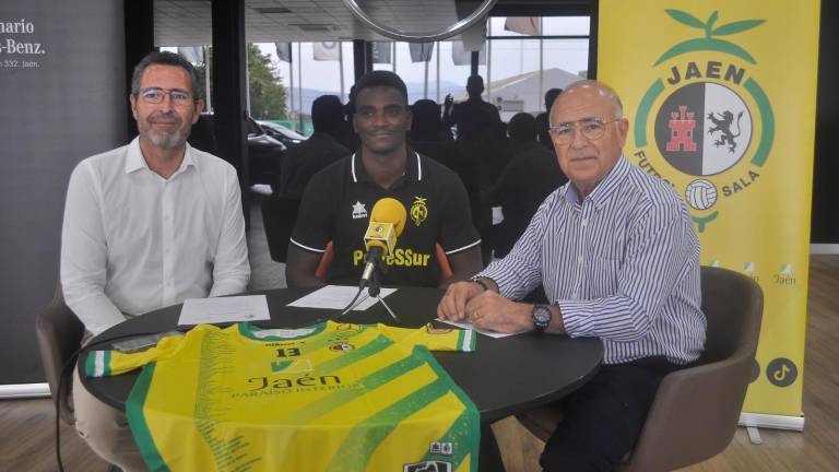Hélder: “El Jaén Paraíso Interior es un club muy top al igual que su afición” Hélder: “El Jaén Paraíso Interior es un club muy top al igual que su afición”