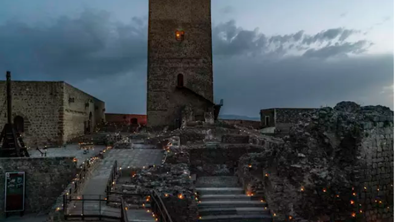 “A Jaén, a vivir experiencias” incluye en agosto más de 40 actividades en parques naturales y monumentos