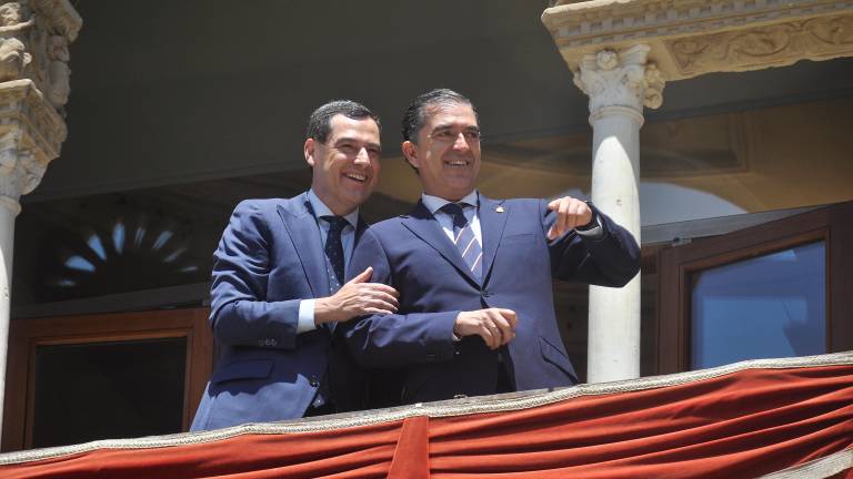 Juanma Moreno anuncia la creación de un centro de emprendimiento en Baeza Juanma Moreno anuncia la creación de un centro de emprendimiento en Baeza