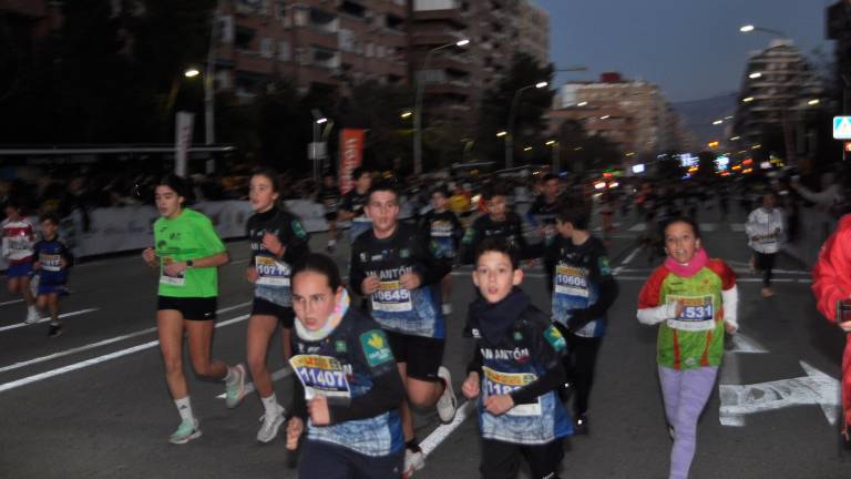 Las imágenes más emocionantes de la llegada a meta de San Antón Las imágenes más emocionantes de la llegada a meta de San Antón