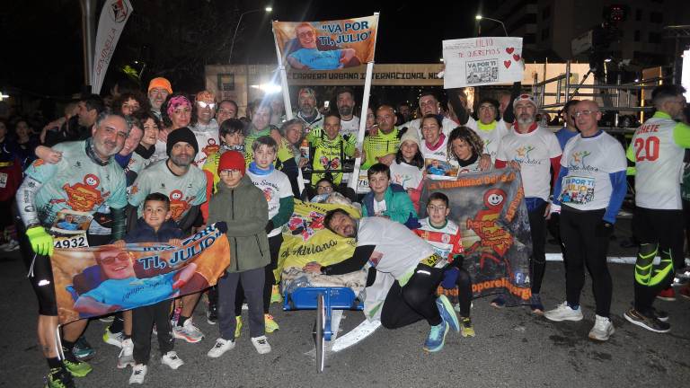 Las imágenes más emocionantes de la llegada a meta de San Antón Las imágenes más emocionantes de la llegada a meta de San Antón