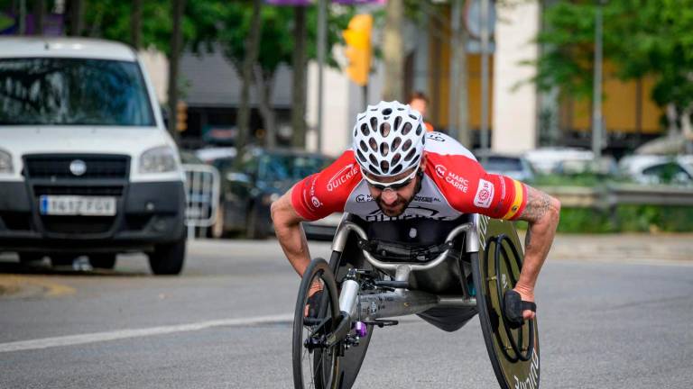 La élite de la Carrera de San Antón crece con el paralímpico Rafael Botello La élite de la Carrera de San Antón crece con el paralímpico Rafael Botello