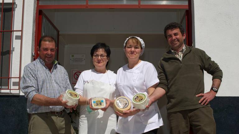 Unos quesos artesanos de altura Unos quesos artesanos de altura