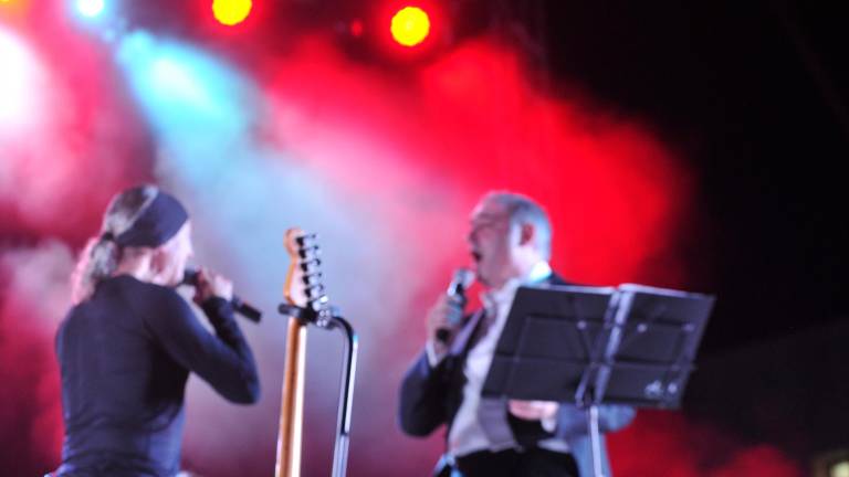 Una noche de rock en la mejor compañía Una noche de rock en la mejor compañía