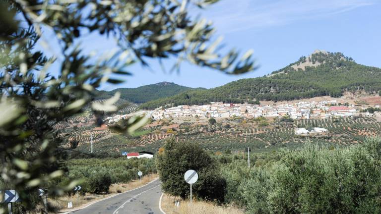 Cuatro millones para carreteras en pequeños pueblos y sus aldeas Cuatro millones para carreteras en pequeños pueblos y sus aldeas