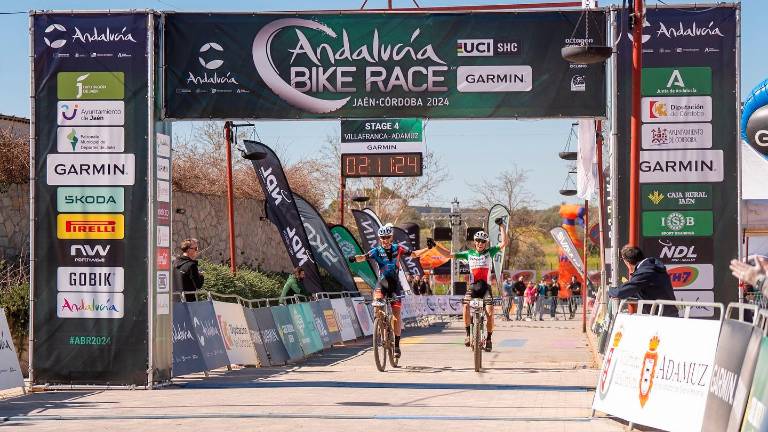 Los líderes mantienen su fortaleza en la primera etapa de la Andalucía Bike Race en Córdoba Los líderes mantienen su fortaleza en la primera etapa de la Andalucía Bike Race en Córdoba